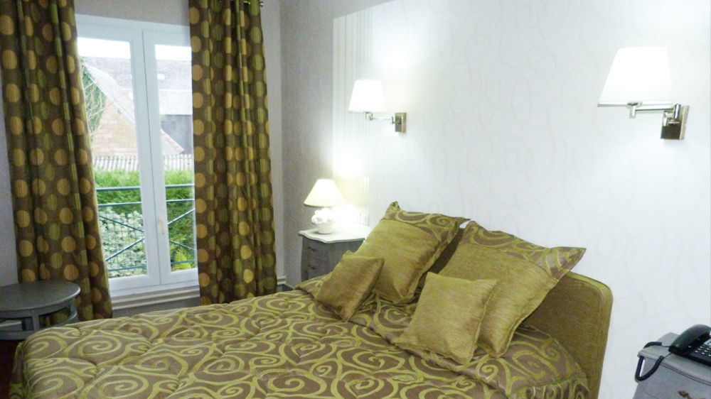 Hotel Le Gue Du Holme Saint-Quentin-sur-le-Homme Exteriör bild